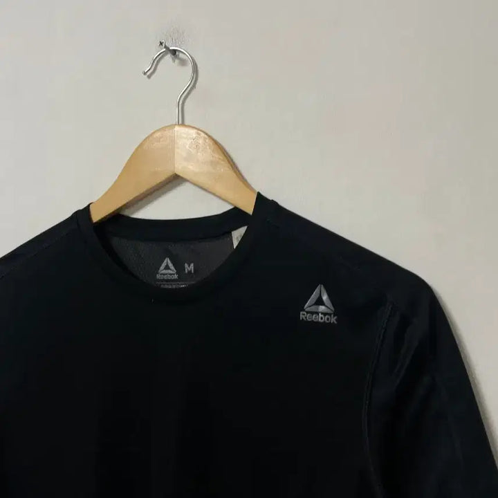 [BUNJANG] Reebok Performance Spandex Short-Sleeve T-Shirt / 95 Reebok 리복 기능성 스판 반팔티 정품