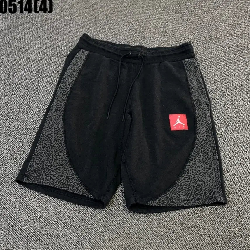 [BUNJANG] Jordan Black Elephant Print Shorts / 조던 블랙 코끼리 반바지
