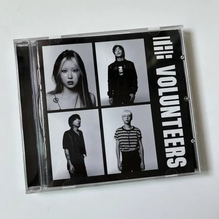 [SOLD OUT] 더 발룬티어스 1집 개봉CD [The Volunteers]