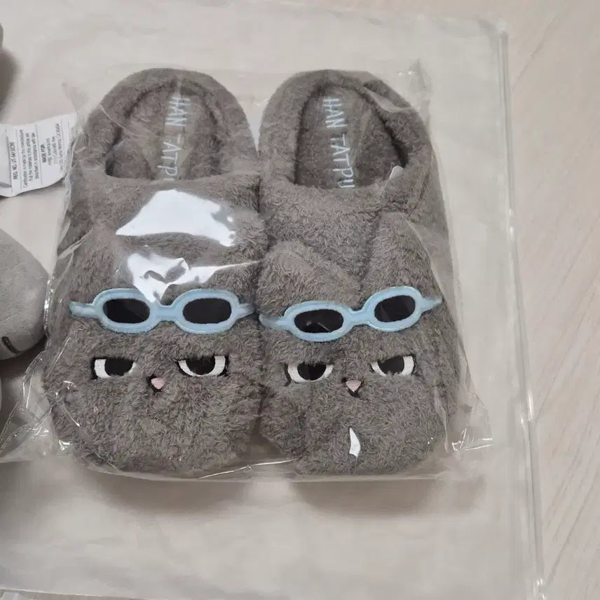 [BUNJANG] BOYNEXTDOOR Room Slippers (Scented) / 급처!!원가!!)보넥도 쁘넥도 한탯풍 룸슬리퍼 탈덕 양도