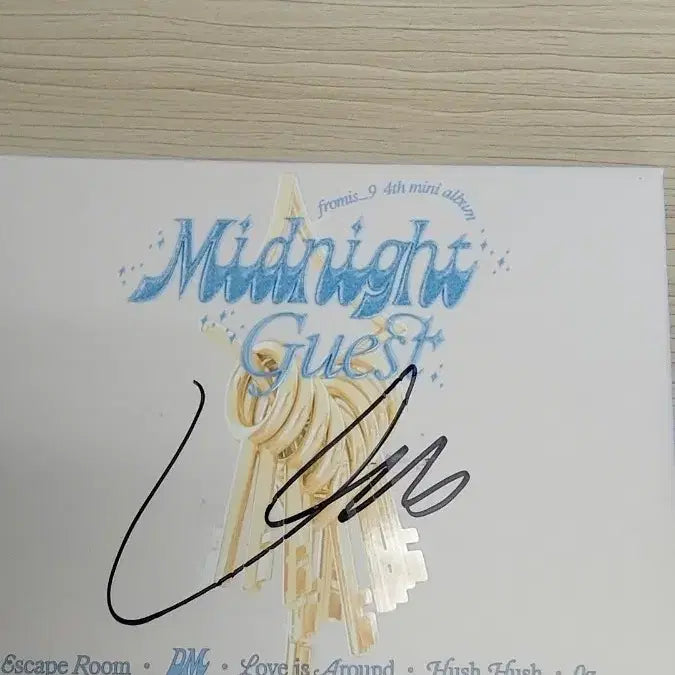 [BUNJANG] fromis_9 Jiwon Signed 4th Mini Album Midnight Guest / 프로미스나인 박지원 싸인 앨범(싸인 번짐 조금)