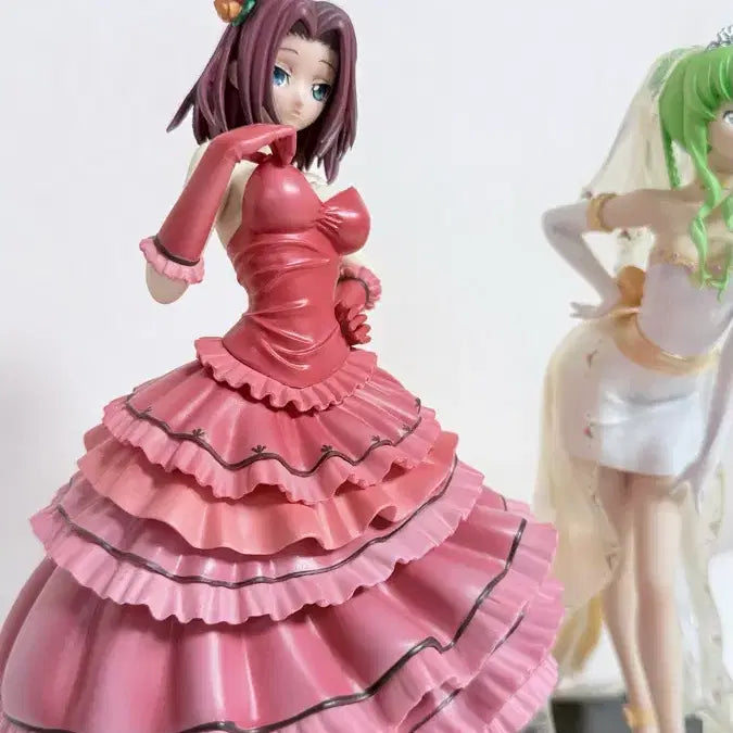 [BUNJANG] Code Geass Karen &amp; C.C. Wedding Dress Figure / 코드기어스 카렌 &amp; C.C. 웨딩 드레스 피규어