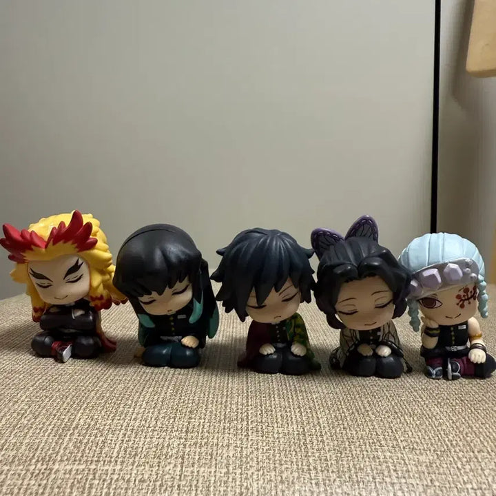 [BUNJANG] Demon Slayer Shoulder-Sit Figures Bundle Set / 귀멸의칼날 어깨쿵 피규어 일괄판매