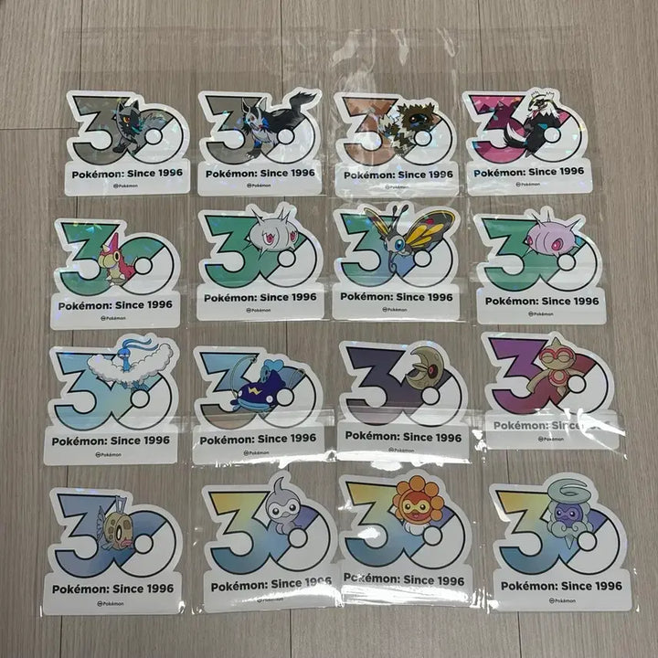 [BUNJANG] Pokemon 30th Anniversary Logo Sticker 70 Types Bundle Set / 포켓몬 30주년 로고 스티커 전설 포함 80종 일괄