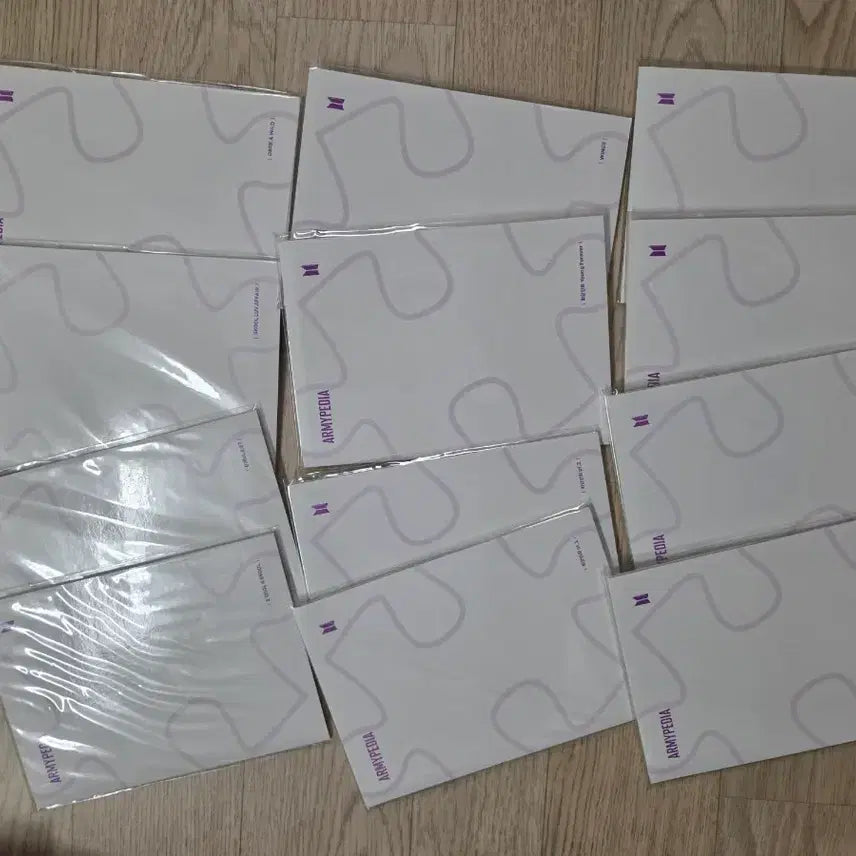 [BUNJANG] BTS ARMYPEDIA Bundle Set Postcard Set / 방탄소년단 BTS 아미피디아 포스트카드 엽서 세트 일괄