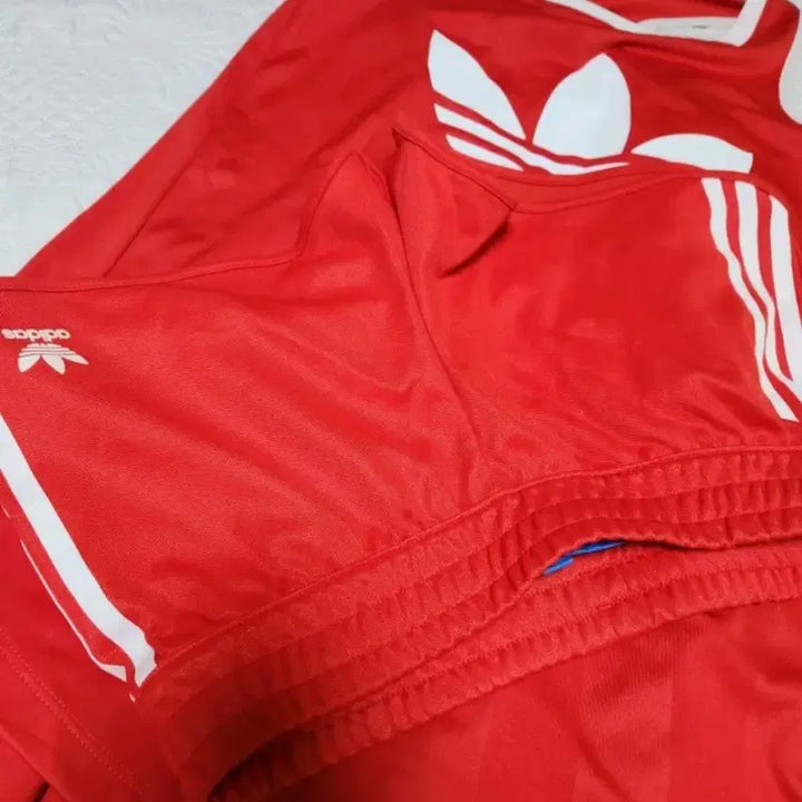 [BUNJANG] Adidas Sleeveless Top and Shorts Set / 아디다스 나시반바지 여성상하의세트