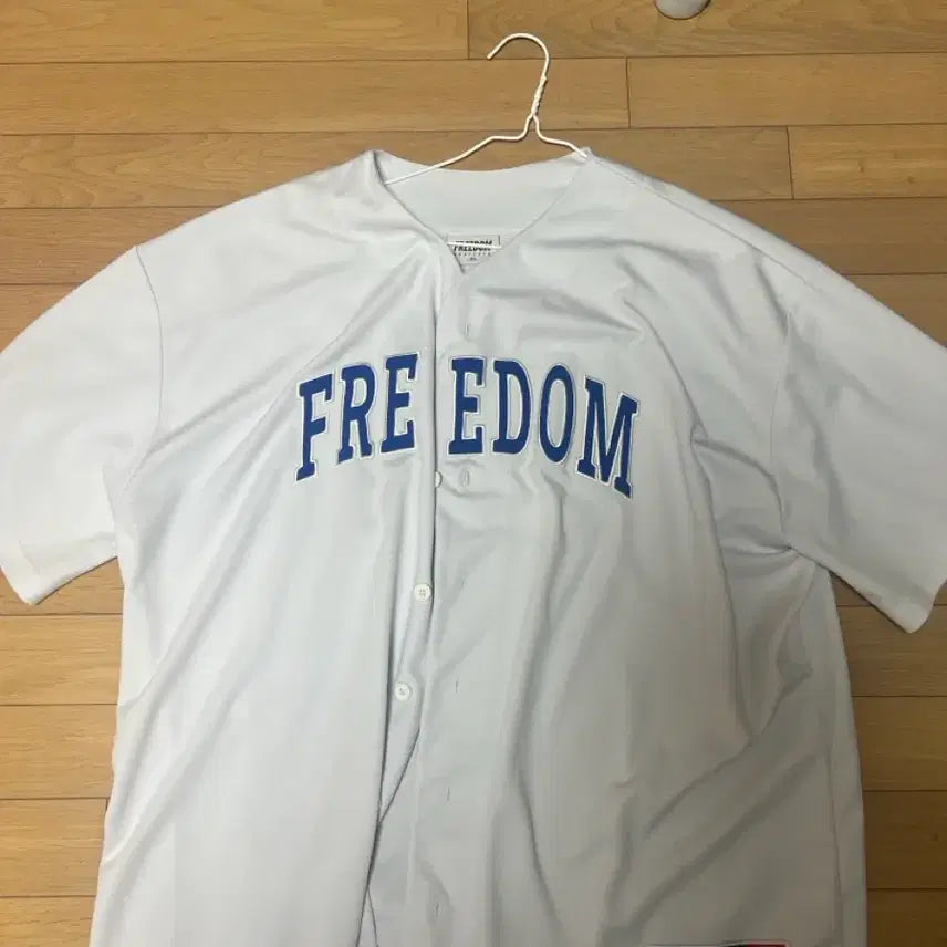 [BUNJANG] Freedom Baseball Jersey / 프리덤 야구져지
