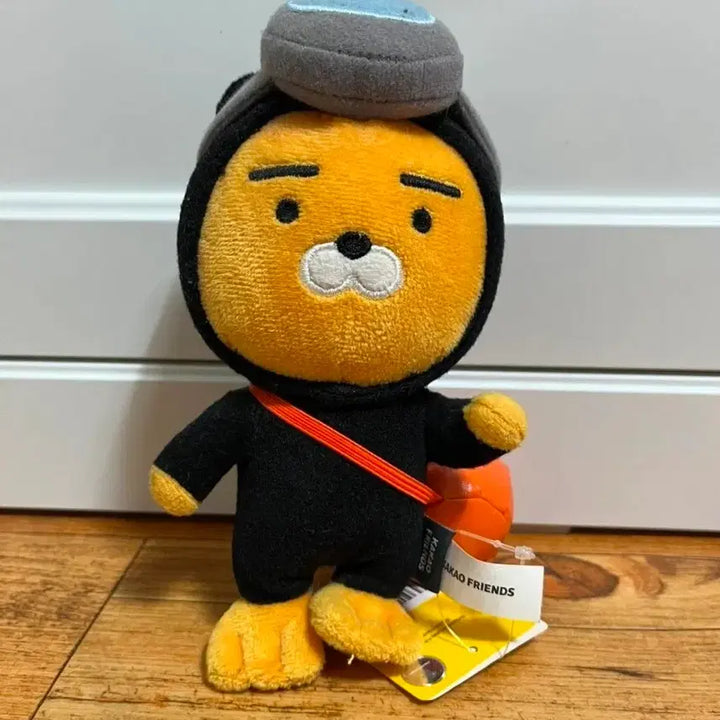 [BUNJANG] Kakao Friends Jeju Limited Edition Diver Ryan Keyring Doll / [제주한정/단종] 카카오프렌즈 해녀 라이언 키링 인형