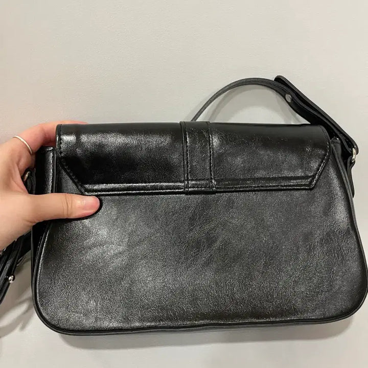[BUNJANG] Donkey Black Shoulder Bag / 돈키 시시 블랙 숄더백 가방