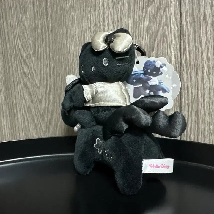 [BUNJANG] Sanrio Hello Kitty Black Unicorn Plush Keychain / 산리오 헬로키티 블랙 유니콘 인형 키링