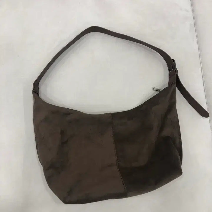 [BUNJANG] Suede Hobo Bag Shoulder Bag Brown / 새상품) 스웨이드 호보백 숄더백 브라운