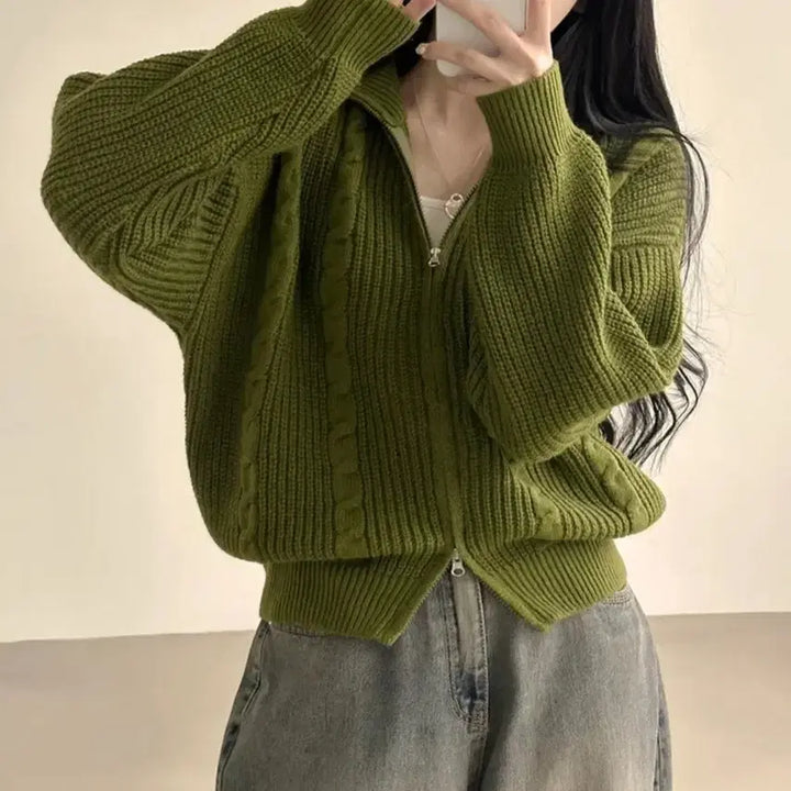 [BUNJANG] Avery Olive Knit Two-Way High-Neck Cardigan / 새상품 에이블리 올리브 니트 투웨이 하이넥 가디건