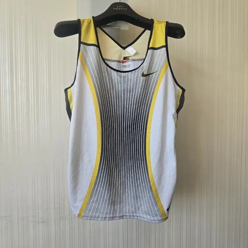 [BUNJANG] Nike Sleeveless T-Shirt Yellow/Gray - Size S / 나이키 옐로우/그레이 배색 민소매 티셔츠 S