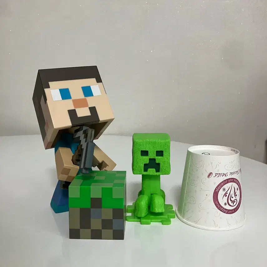 [BUNJANG] Minecraft Steve &amp; Creeper Figure Bundle Set / (일괄) 마인크래프트 스티브 크리퍼 피규어