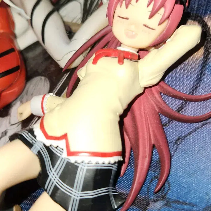 [BUNJANG] Madoka Magica Kyoko Sakura Relax Time Figure / 마법소녀 마도카 마기카 사쿠라 쿄코 릴렉스타임 피규어 판매