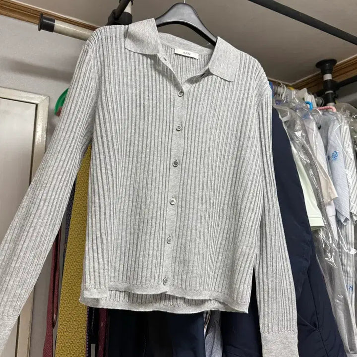[BUNJANG] SJSJ Glitter Collar Knit Cardigan / (할인가)26ss 한섬 sjsj 글리터 칼라 니트 가디건