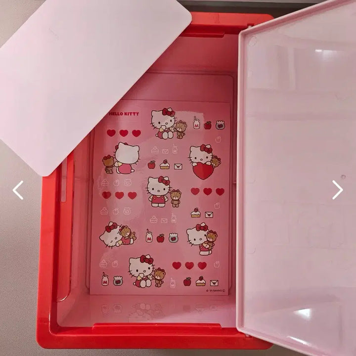 [BUNJANG] Hello Kitty 2-Tier Storage Box / [중고] 헬로키티 일본과자 2단 보관함 수납함
