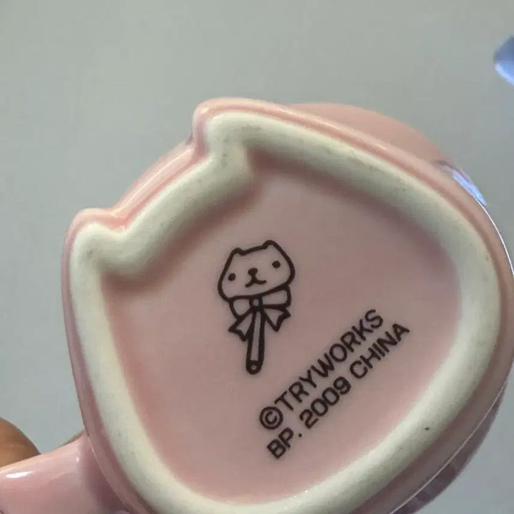 [BUNJANG] Capybara Pink Princess Cup Mug / 고전 카피바라상 카피바라 핑크 공주컵 머그컵 식기 양도 판매