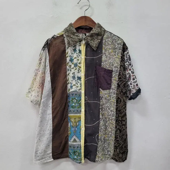 [BUNJANG] Patchwork Short Sleeve Shirt Vintage Style / 패치워크 반팔 셔츠 빈티지 스타일