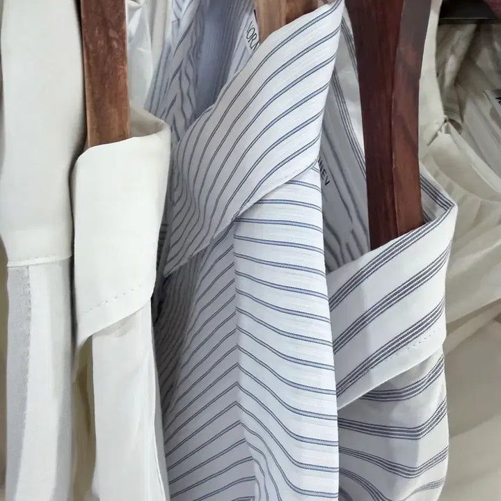 [BUNJANG] Blue Stripe Short Sleeve Shirt / 교신안함)블루 스트라이프 반팔 셔츠