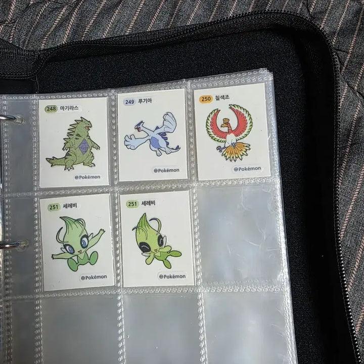 [BUNJANG] Pokemon Gen 1 &amp; 2 Sticker Collection Set / 포켓몬 1,2세대 띠부씰 3자리 일괄팝니다.