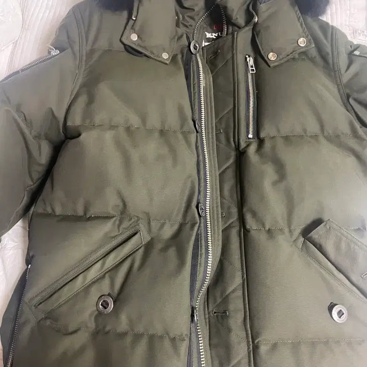 [BUNJANG] Moose Knuckles Three Quarter Padded Parka Khaki M / 무스너클 쓰리쿼터 패딩 카키 M(정품 상태 최상급)