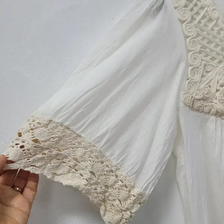 [BUNJANG] AmoriAvis Lace Midi Dress / AmoriAvis 원피스