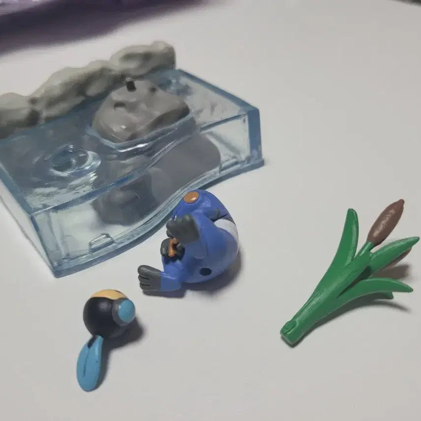 [BUNJANG] Pokemon Scraggy Figure - Riverside Rest / 포켓몬 삐딱구리 리멘트 피규어 강가에서의 휴식