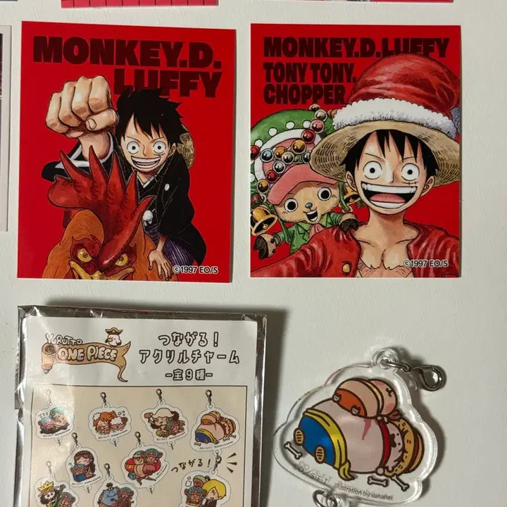 [BUNJANG] One Piece Luffy Sticker and Keychain Set / 원피스 루피 스티커 및 키링 굿즈 공식 비공식 세트 판매