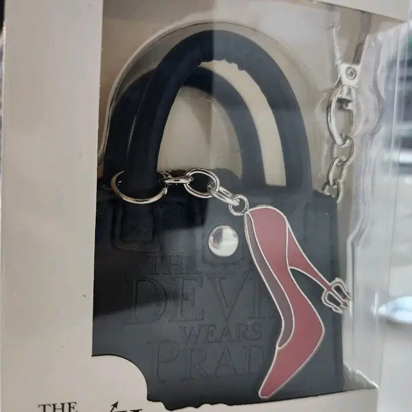 [BUNJANG] The Devil Wears Prada Bag Charm / 악마는 프라다를 입는다 가방 키링