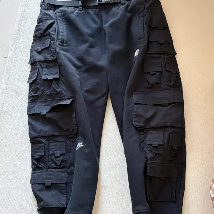[BUNJANG] Peaceminusone Cargo Pants Black / 피마원 바지