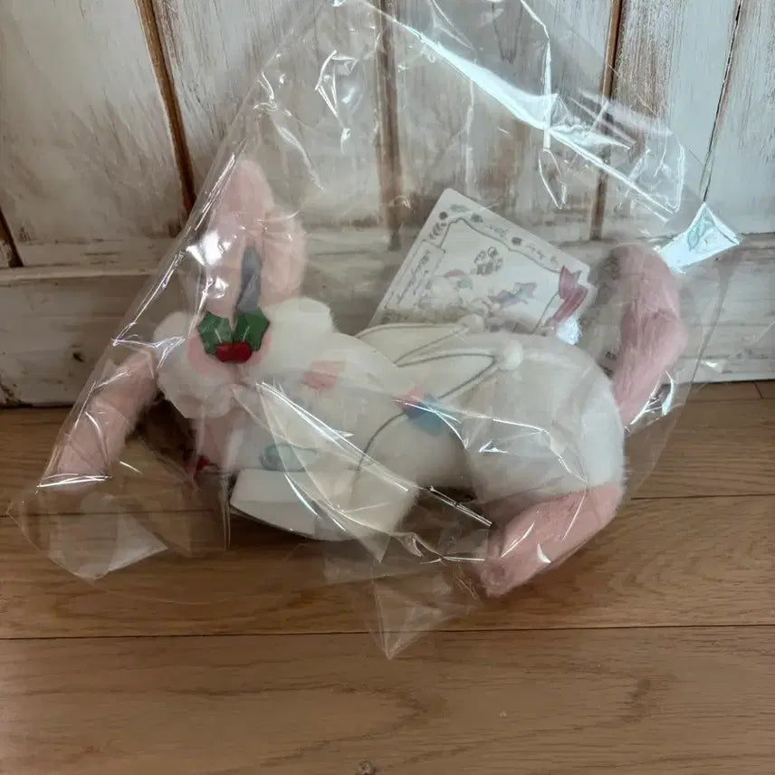 [BUNJANG] Pokemon Holiday Nymphia Doll (Sealed) / 포켓몬 홀리데이 크리스마스 님피아 인형 미개봉
