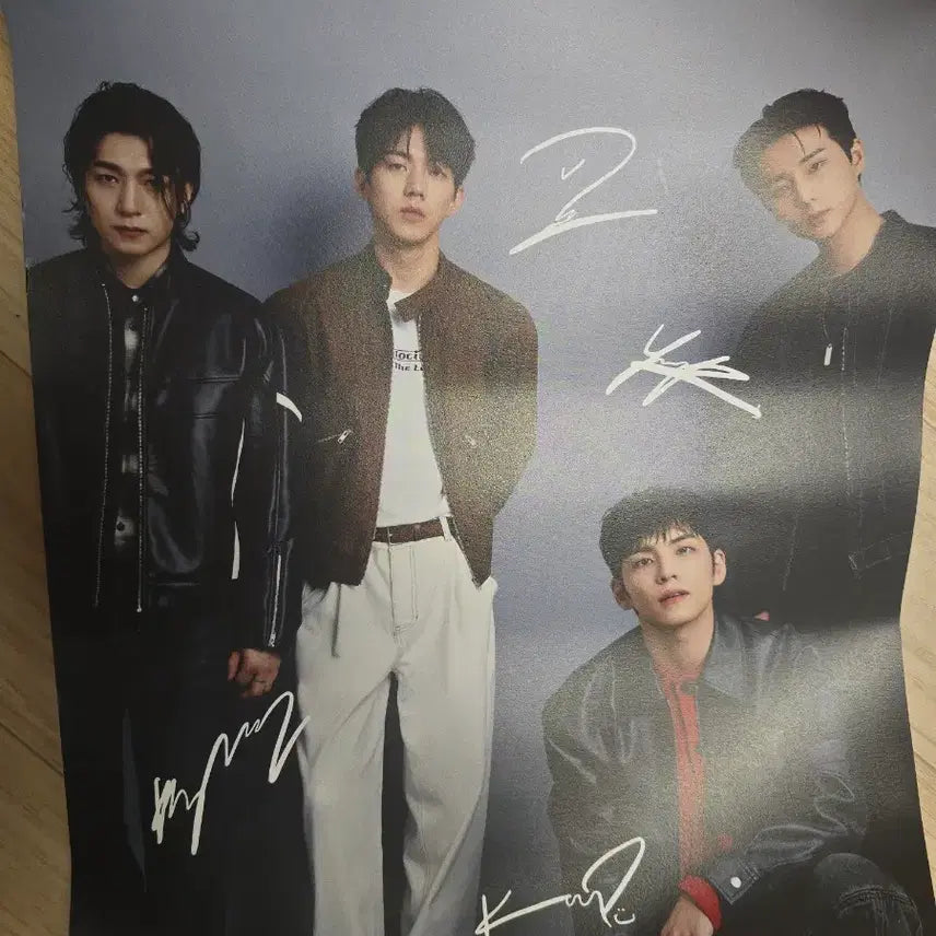 [BUNJANG] DAY6 8seconds Collaboration Signed Poster / DAY6 데이식스 8seconds 콜라보 포스터 선착순 한정포스터 싸인포