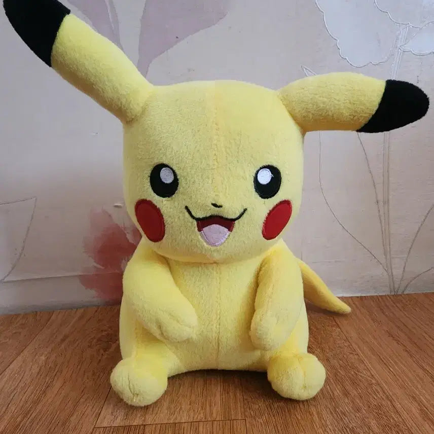 [BUNJANG] Pikachu Plush / 피카츄 인형