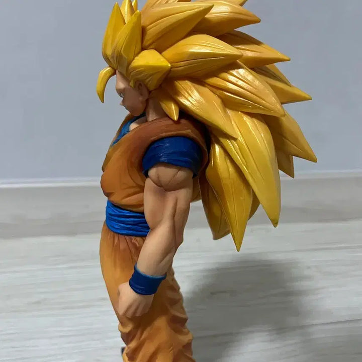 [BUNJANG] Dragon Ball Grandista Super Saiyan 3 Goku Figure / 드래곤볼 그란디스타 초3 손오공 피규어
