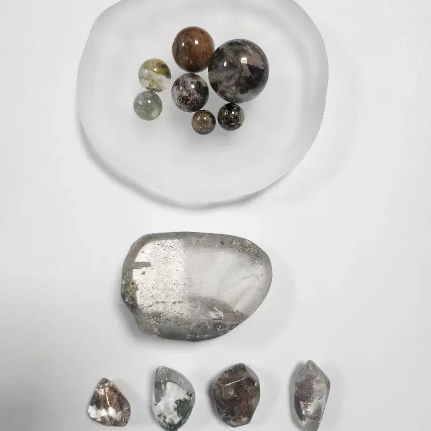 [BUNJANG] Natural Mineral Rough Stones Set with Garden Quartz / 천연광물원석 14종과 가든쿼츠(정원수정) 12개 일괄
