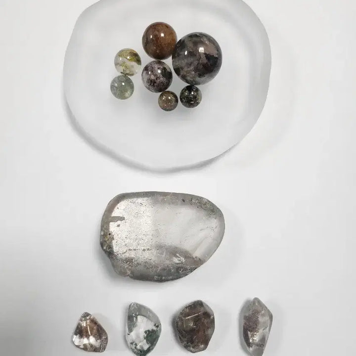 [BUNJANG] Natural Mineral Rough Stones Set with Garden Quartz / 천연광물원석 14종과 가든쿼츠(정원수정) 12개 일괄