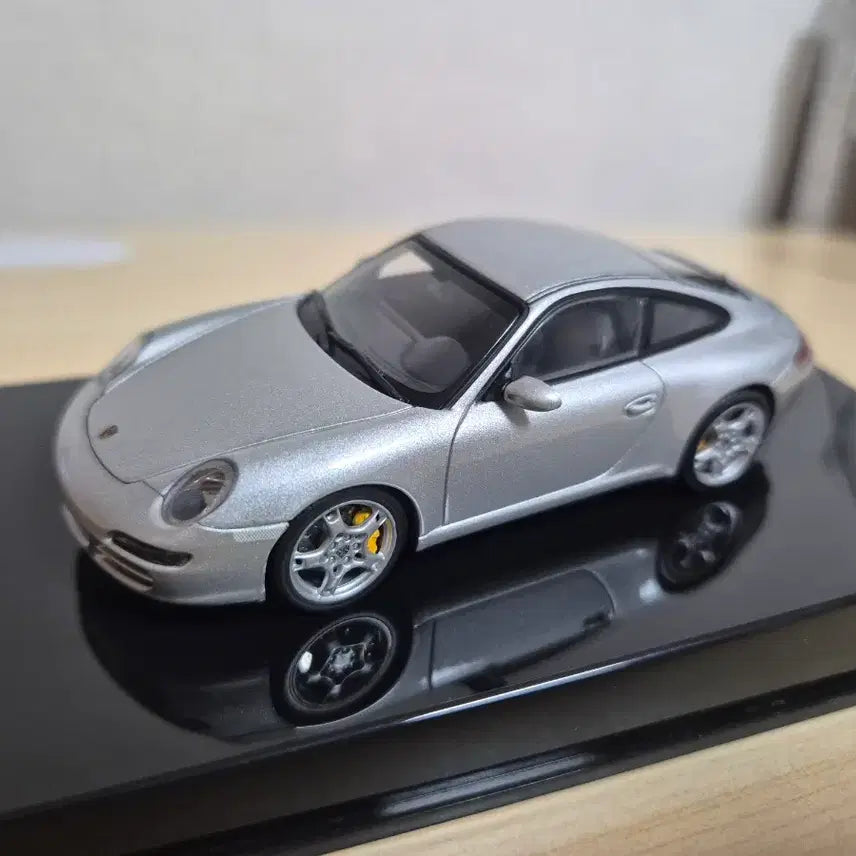 [BUNJANG] Autoart 1:43 Porsche 911 997 Diecast Model / 오토아트 43 다이캐스트 포르쉐 911 997