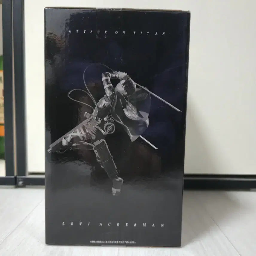 [BUNJANG] Attack on Titan Levi Ackerman Last One Prize Figure (Sealed) / (택포 27 미개봉 새상품) 진격의거인 리바이 라스트원 피규어