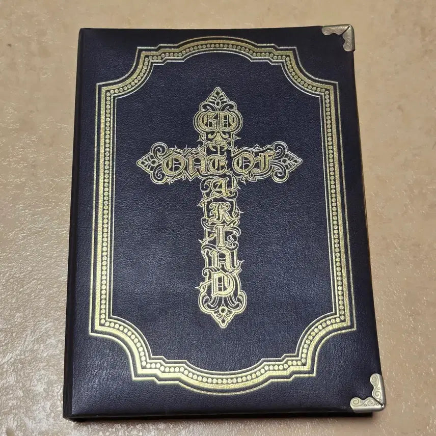 [BUNJANG] G-Dragon One of a Kind Album (Gold Version) / [풀구성]지드래곤 GD one of a kind 원옵카 앨범 골드