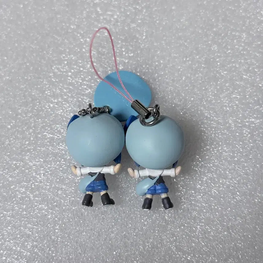 [BUNJANG] Character Transformation (Karakuri Zoku) Guardian Character Miki Classic Gacha Figure / 캐릭캐릭체인지 수호캐릭터 고전 가챠 피규어 키링 미키 아무
