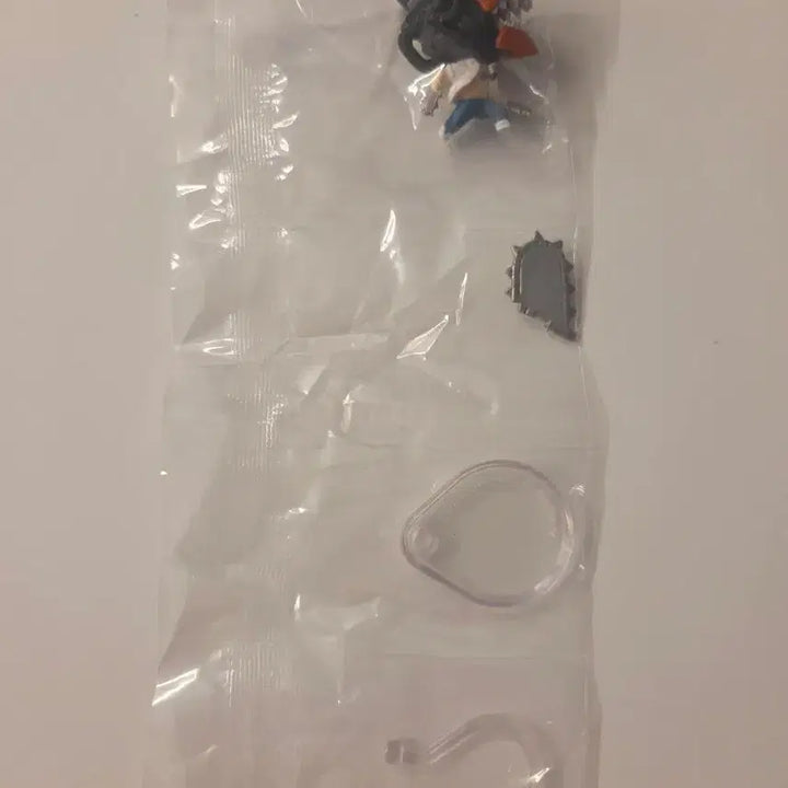 [BUNJANG] Chainsaw Man Gacha Standing Figure (Sealed) / 미개봉 체인소맨 가챠 스탠딩 피규어