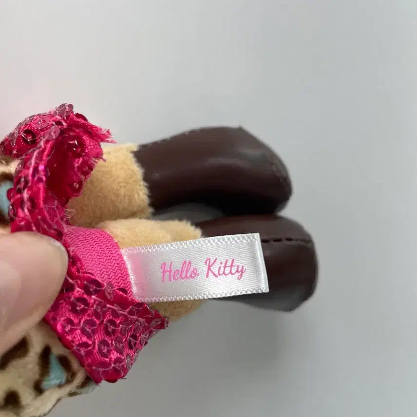 [BUNJANG] Tanning Kitty Long Legs Doll Keychain / 태닝키티 롱다리 인형 키링