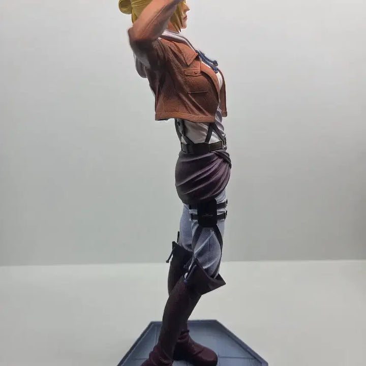 [BUNJANG] Attack on Titan Annie Leonhart Resin Figure (CDKey) / 진격의 거인 레진 cdkey 애니 레온하트 피규어
