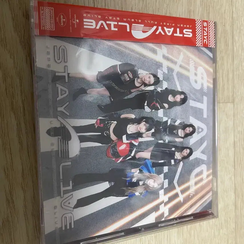 [BUNJANG] STAYC Stay Alive Japan Album / 스테이씨 Stay Alive 일본 앨범