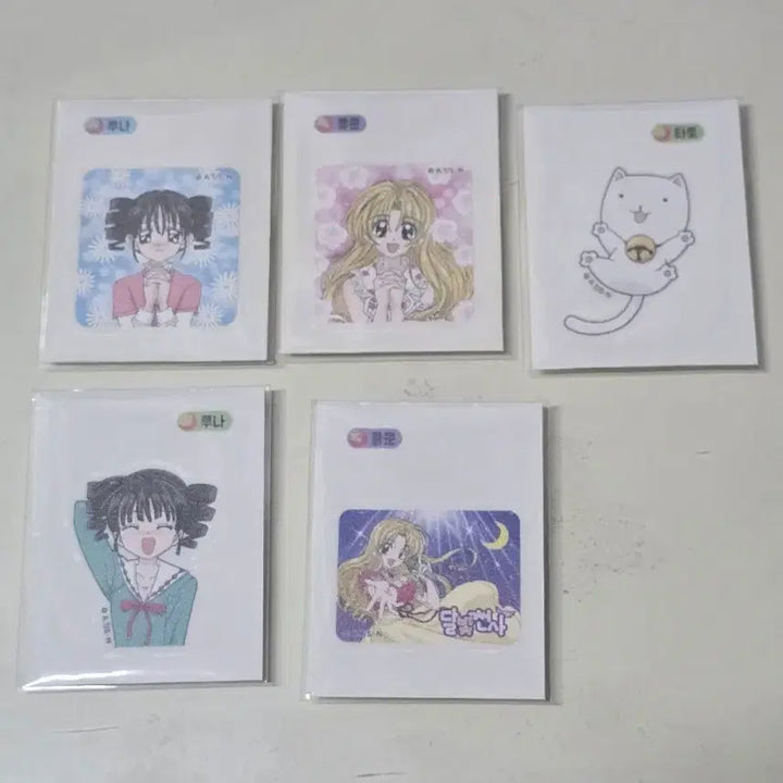 [BUNJANG] Full Moon Calling "DDIBO Seal" Bundle Set / 달빛천사) 띠부씰 일괄