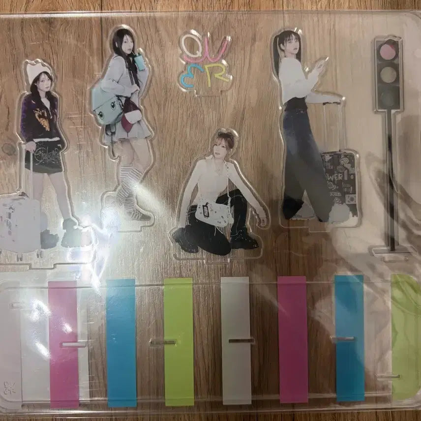[SOLD OUT] 미개봉)QWER 홈커밍 아크릴 스탠드 정가보다 싸게 팔아요!