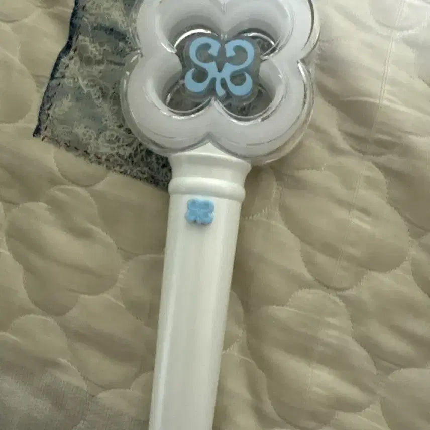 [BUNJANG] Hatsune Miku Official Lightstick / 하츠투하츠 응원봉 판매합니다
