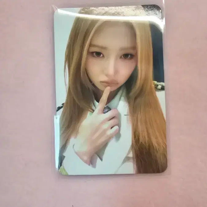 [BUNJANG] IVE Rei Fancon MD Photocard Pack / 아이브 레이 팬콘 엠디 포카팩
