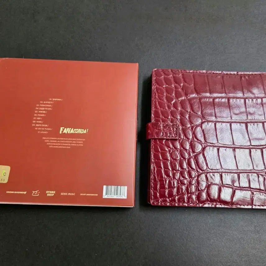 [BUNJANG] HwanA Fanaconda Limited Edition Album Signed / 화나 fanaconda 한정판 앨범 친필 사인 / fana 화나콘다 힙합